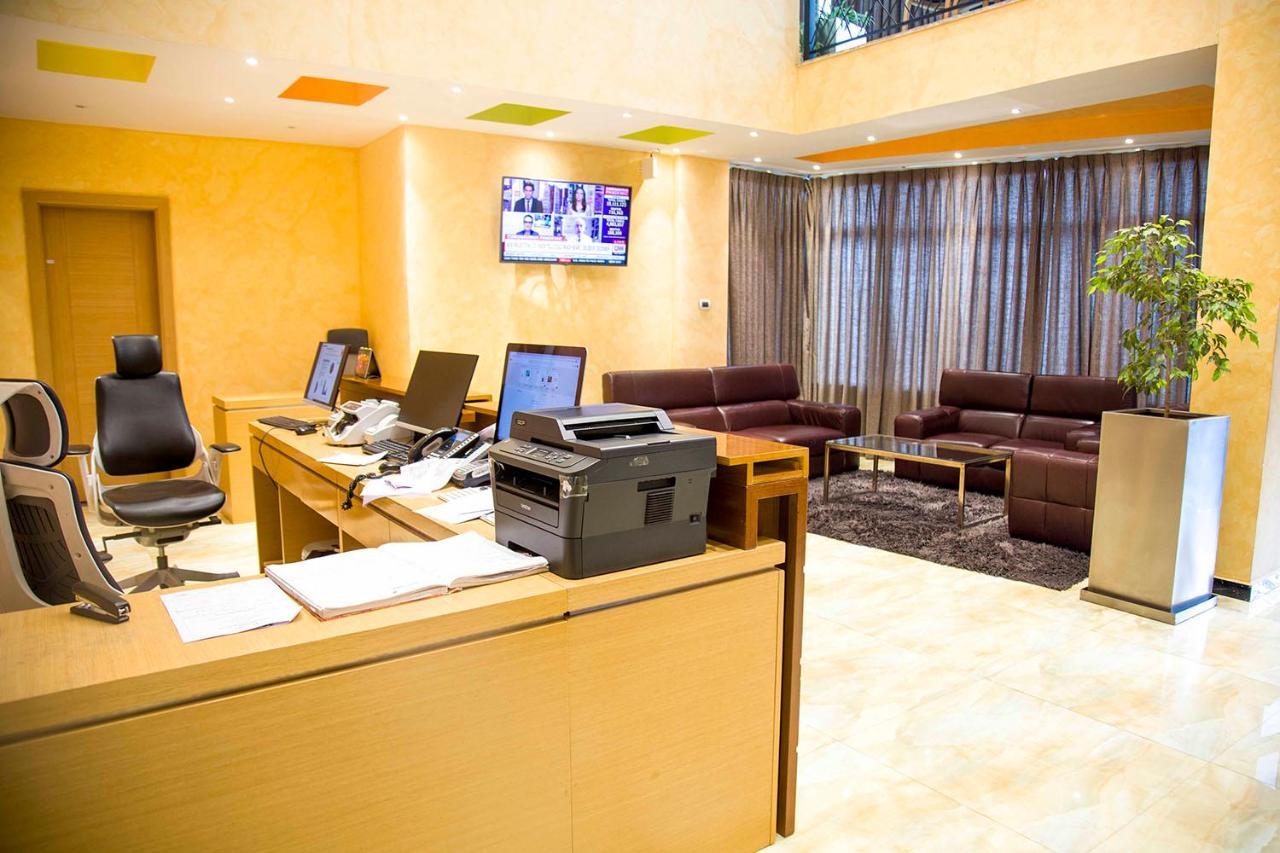 Vamos Addis Hotel Exterior photo